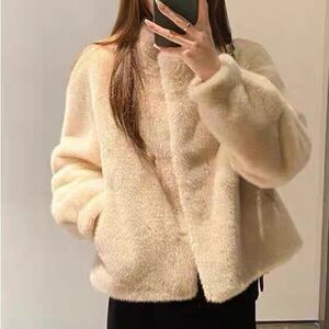 Women's Cream Faux Fur Jacket